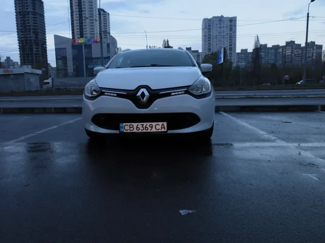 Renault Clio - фото 4