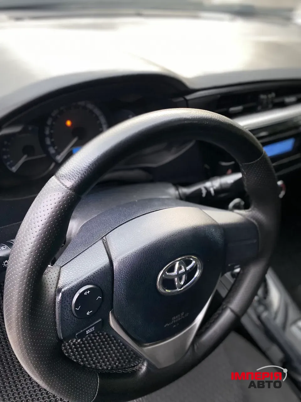 Toyota Corolla - фото 12