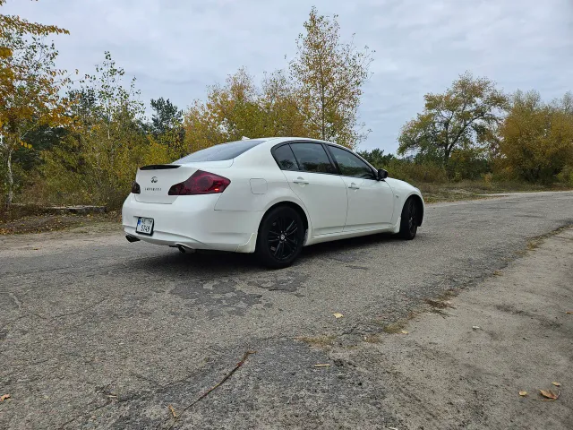 Infiniti G - фото 4
