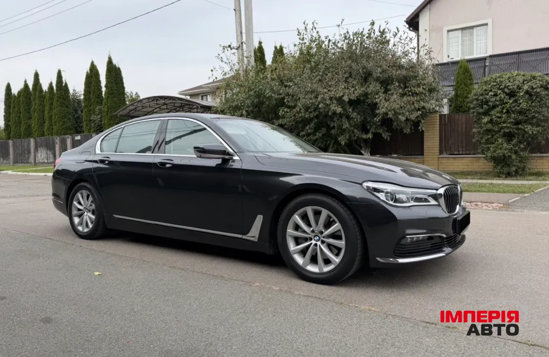 BMW 7 серії - фото 4