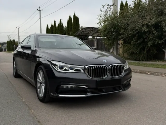 BMW 7 серії - фото 5