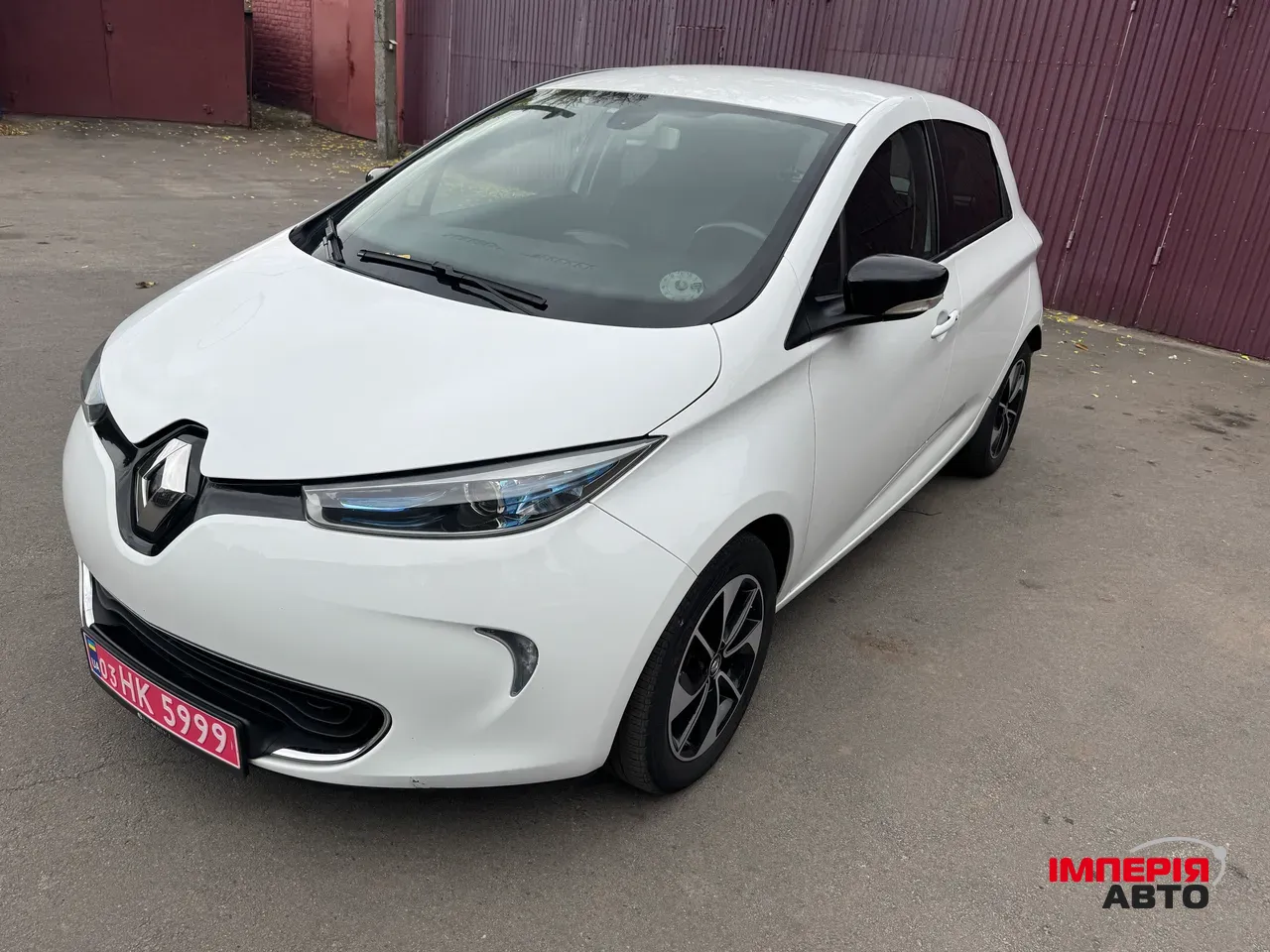 Renault ZOE - фото 4