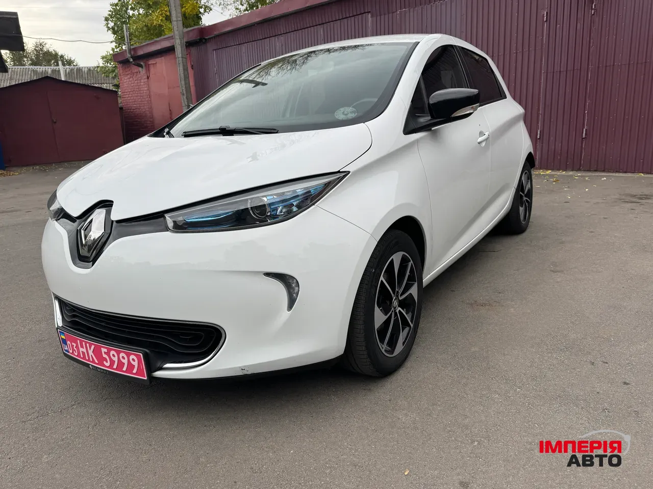 Renault ZOE - фото 6