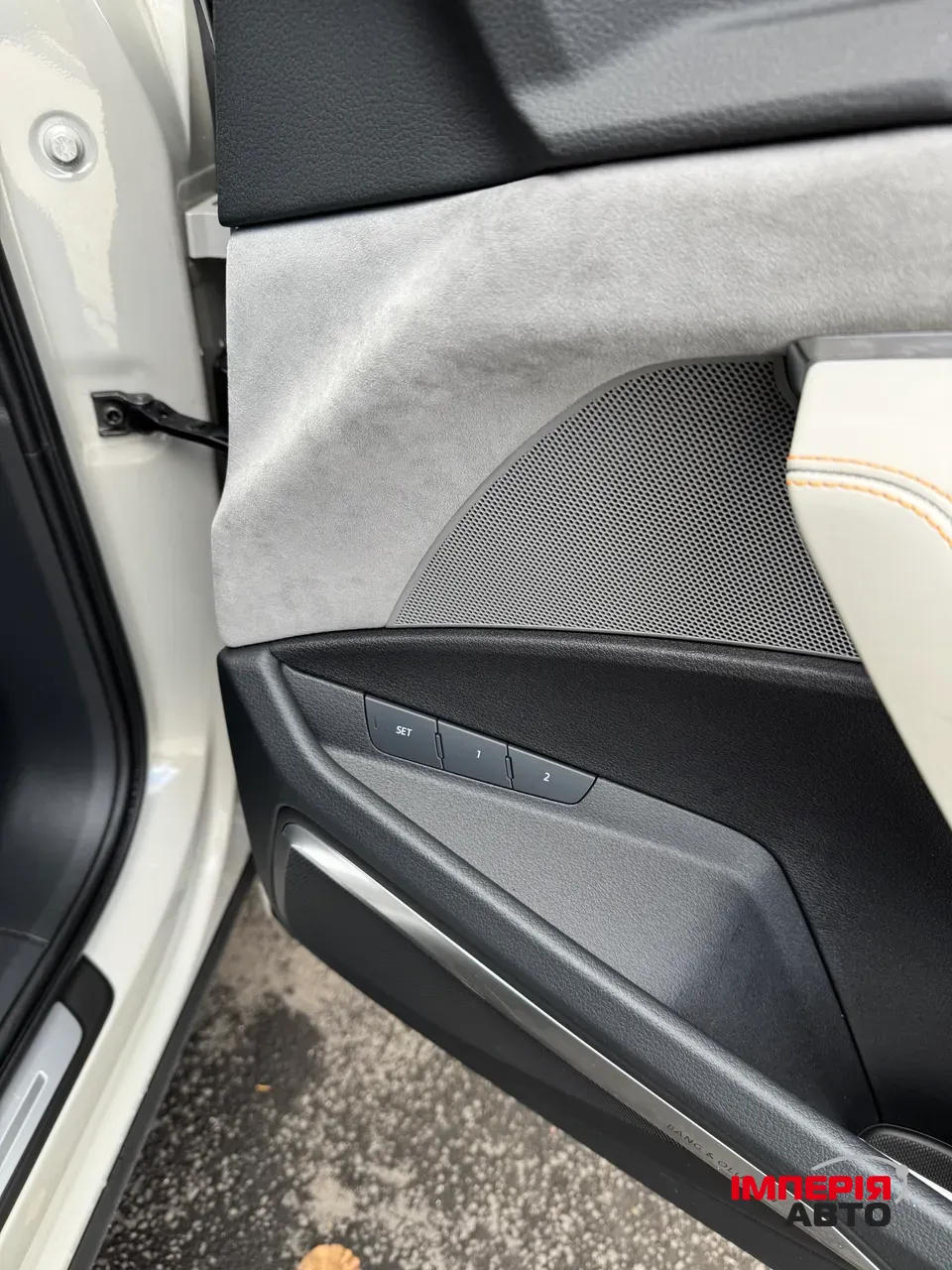 Audi e-tron - фото 23