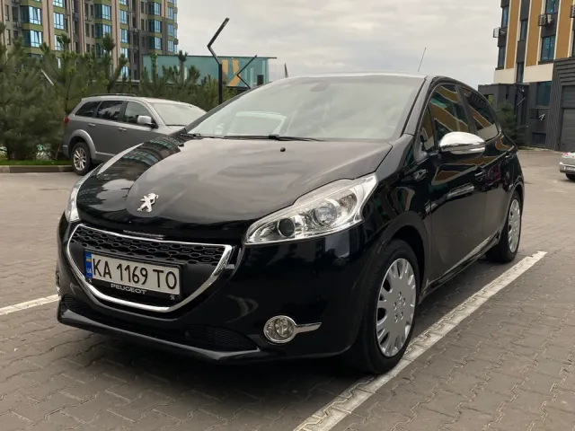 Peugeot 208 - фото 3