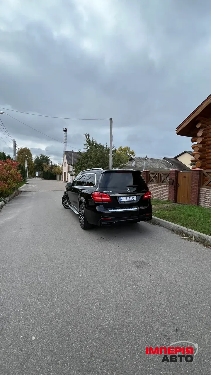 Mercedes-Benz GLS - фото 8