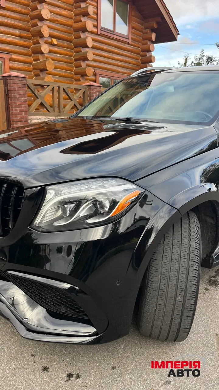 Mercedes-Benz GLS - фото 6