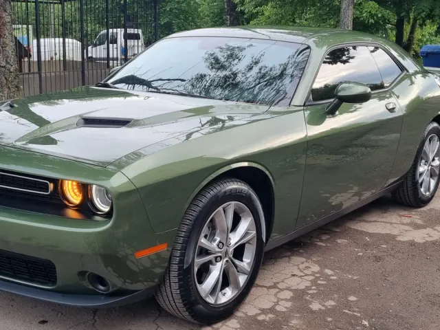 Dodge Challenger - фото 5