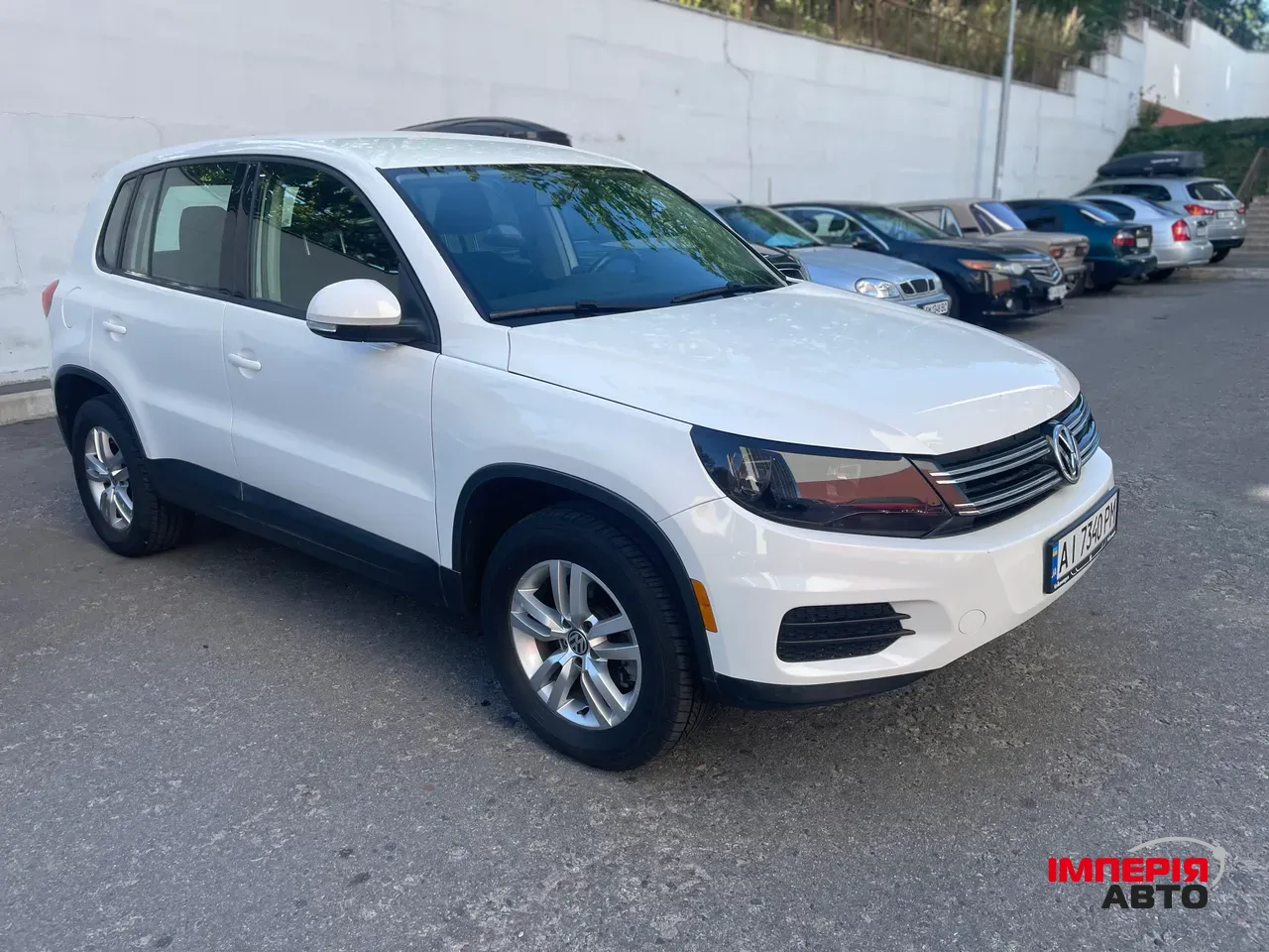 Volkswagen Tiguan - фото 5
