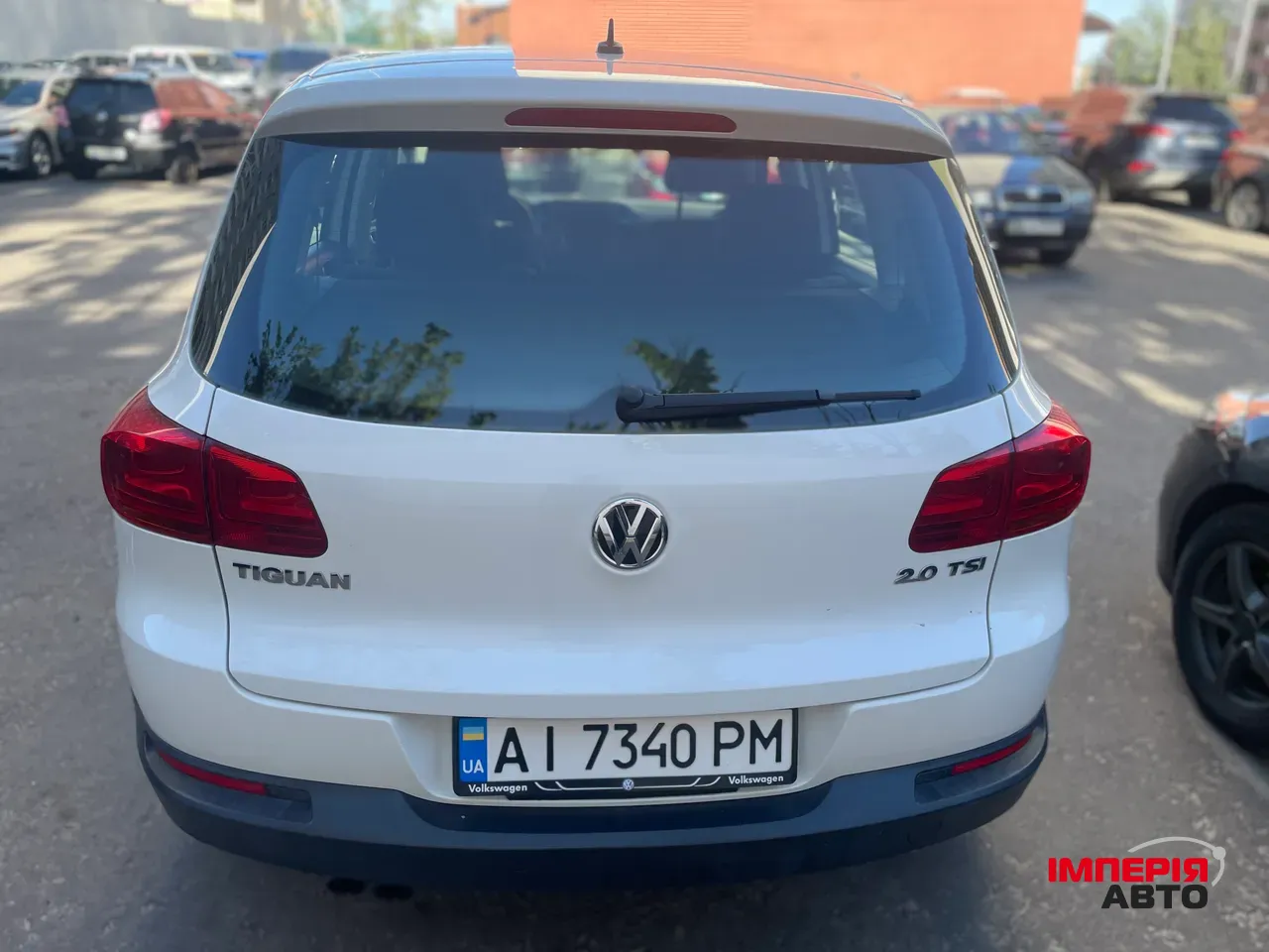 Volkswagen Tiguan - фото 12