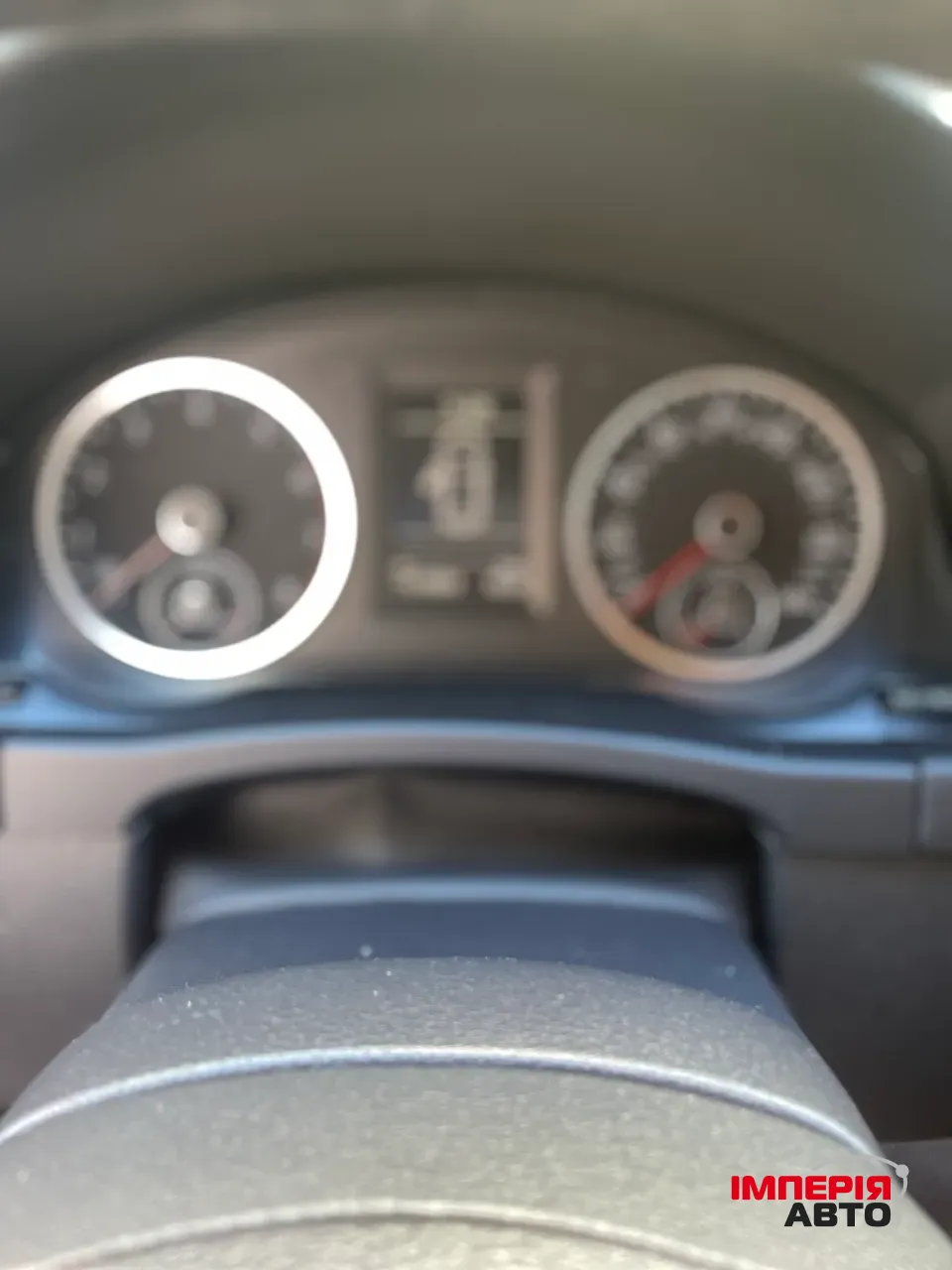 Volkswagen Tiguan - фото 26