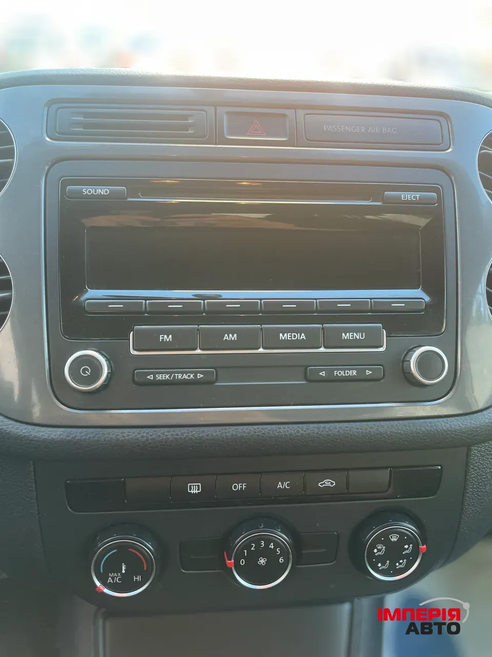 Volkswagen Tiguan - фото 29