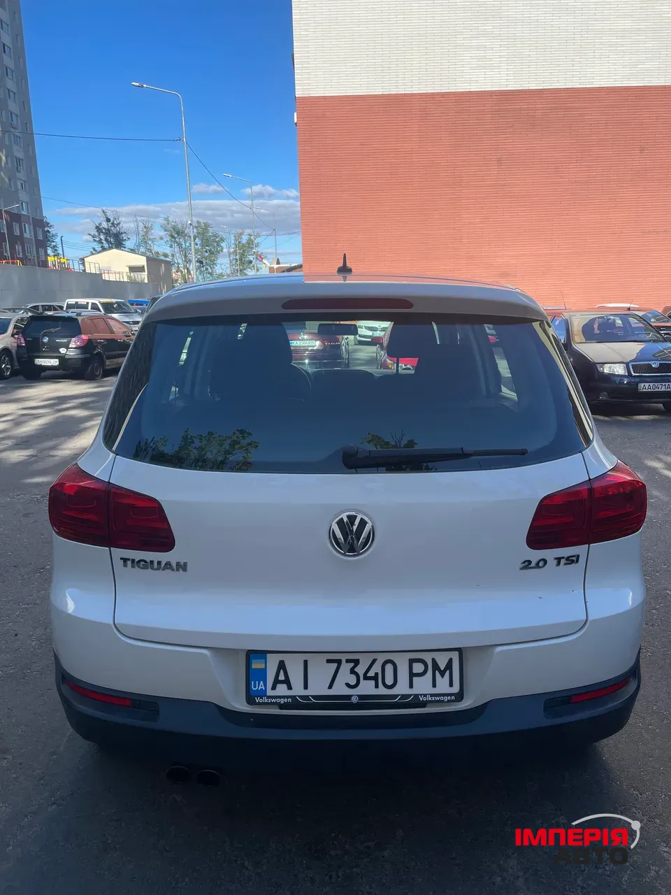 Volkswagen Tiguan - фото 14