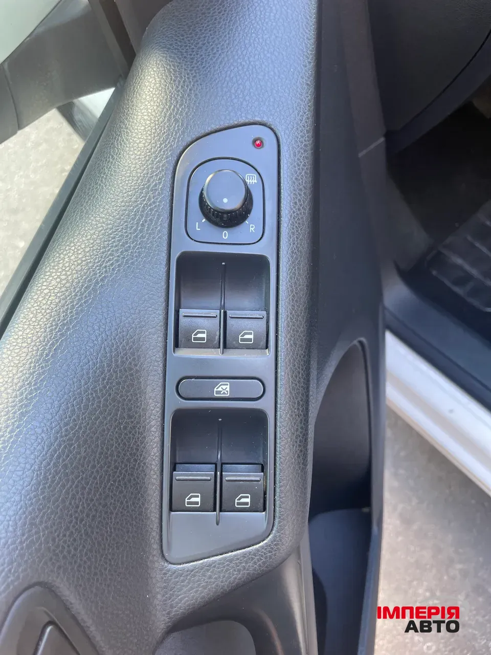 Volkswagen Tiguan - фото 25