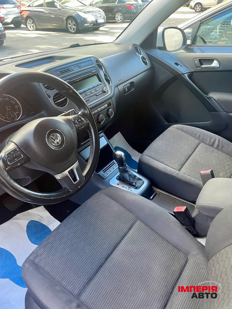 Volkswagen Tiguan - фото 32