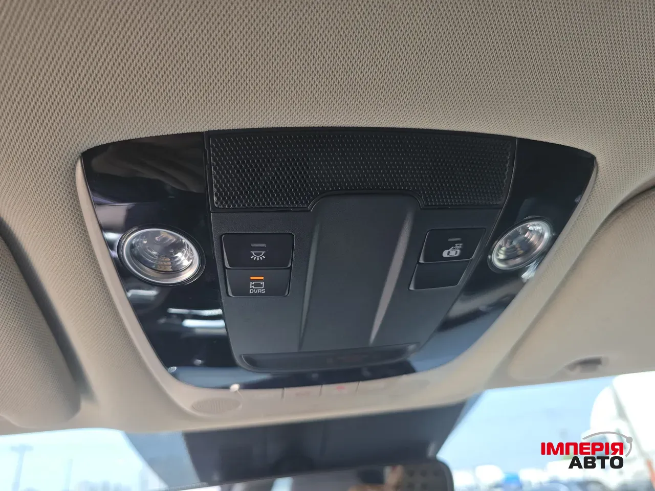 Kia K5 - фото 23