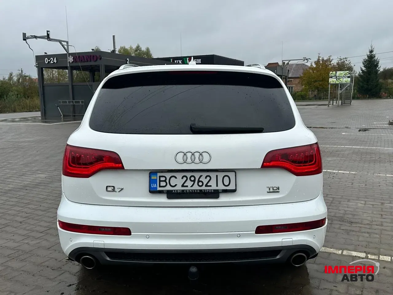 Audi Q7 - фото 20