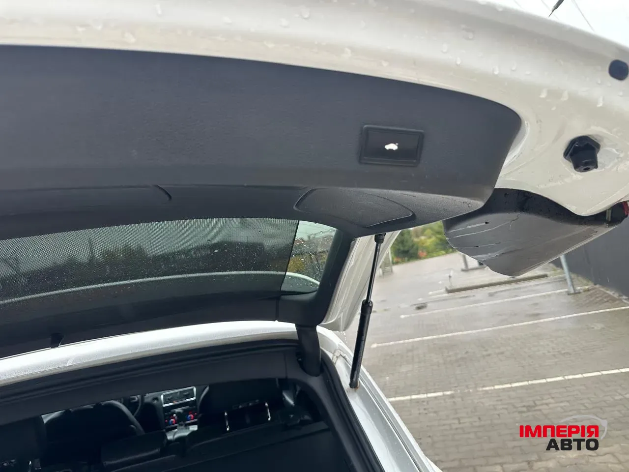 Audi Q7 - фото 37