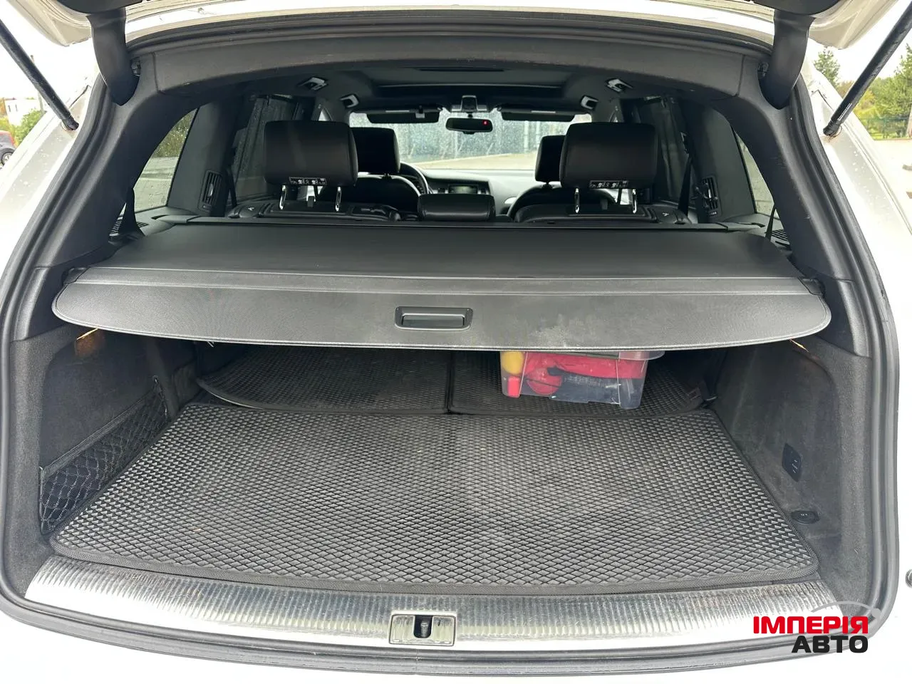 Audi Q7 - фото 38