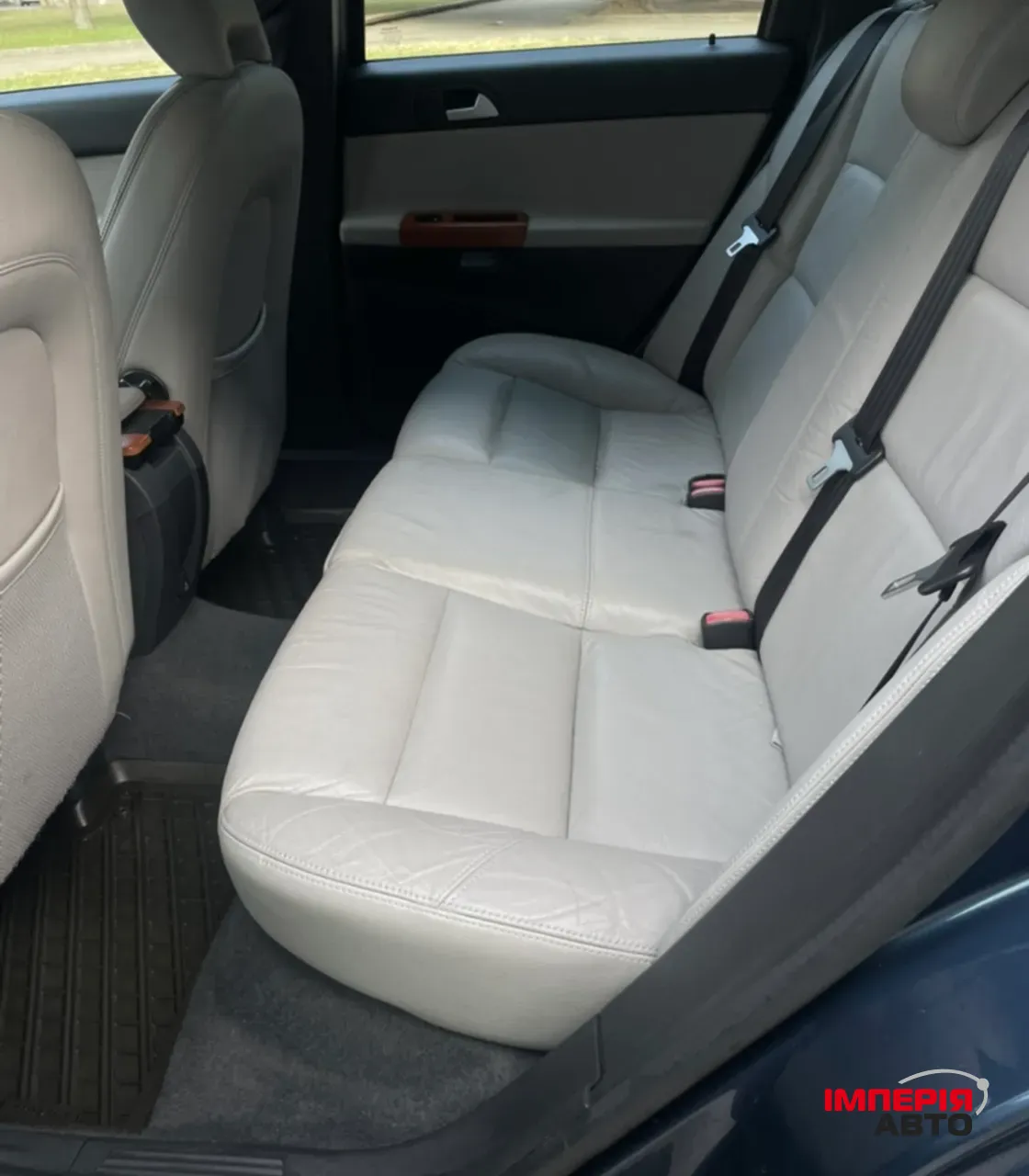 Volvo V50 - фото 14