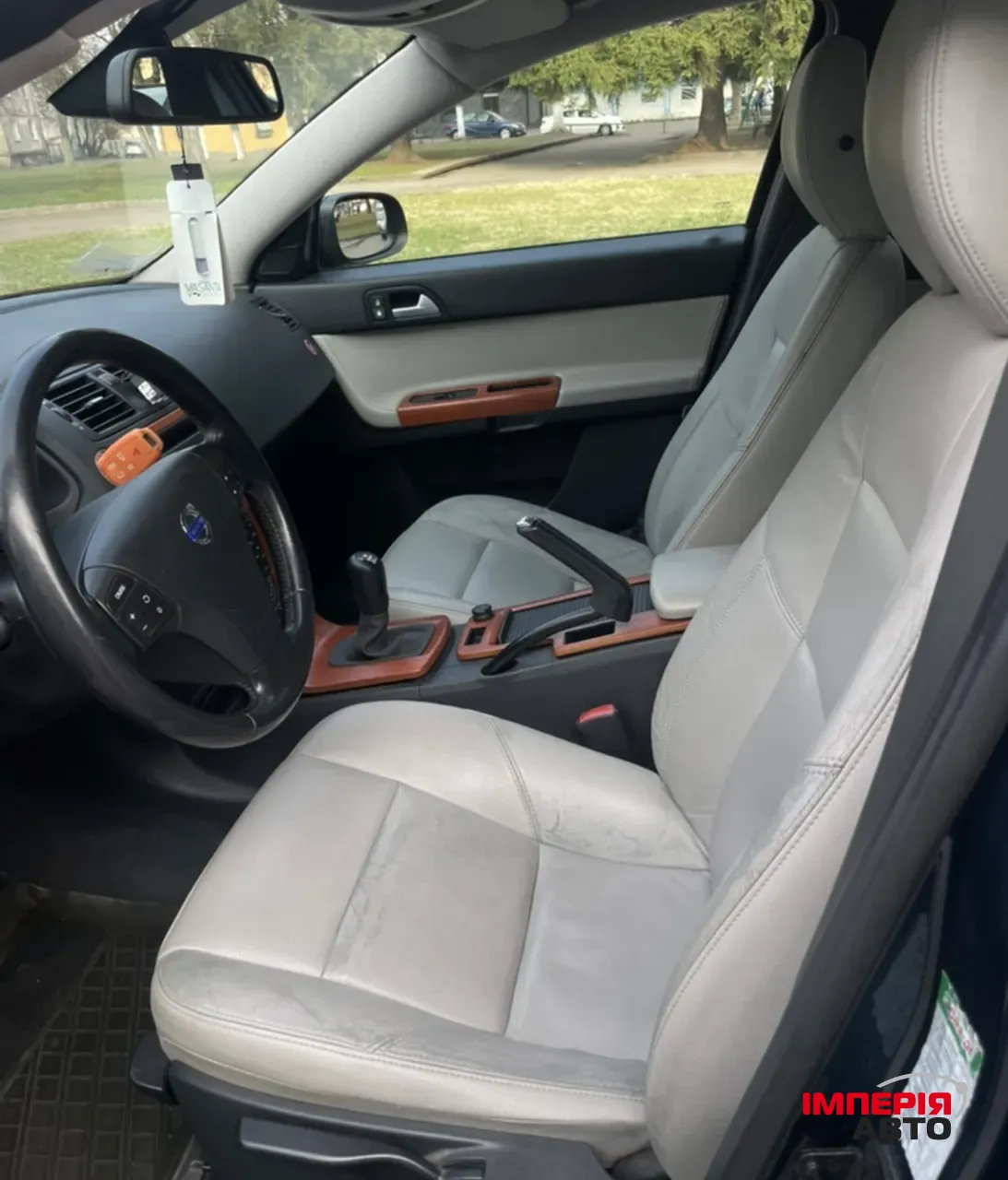 Volvo V50 - фото 15