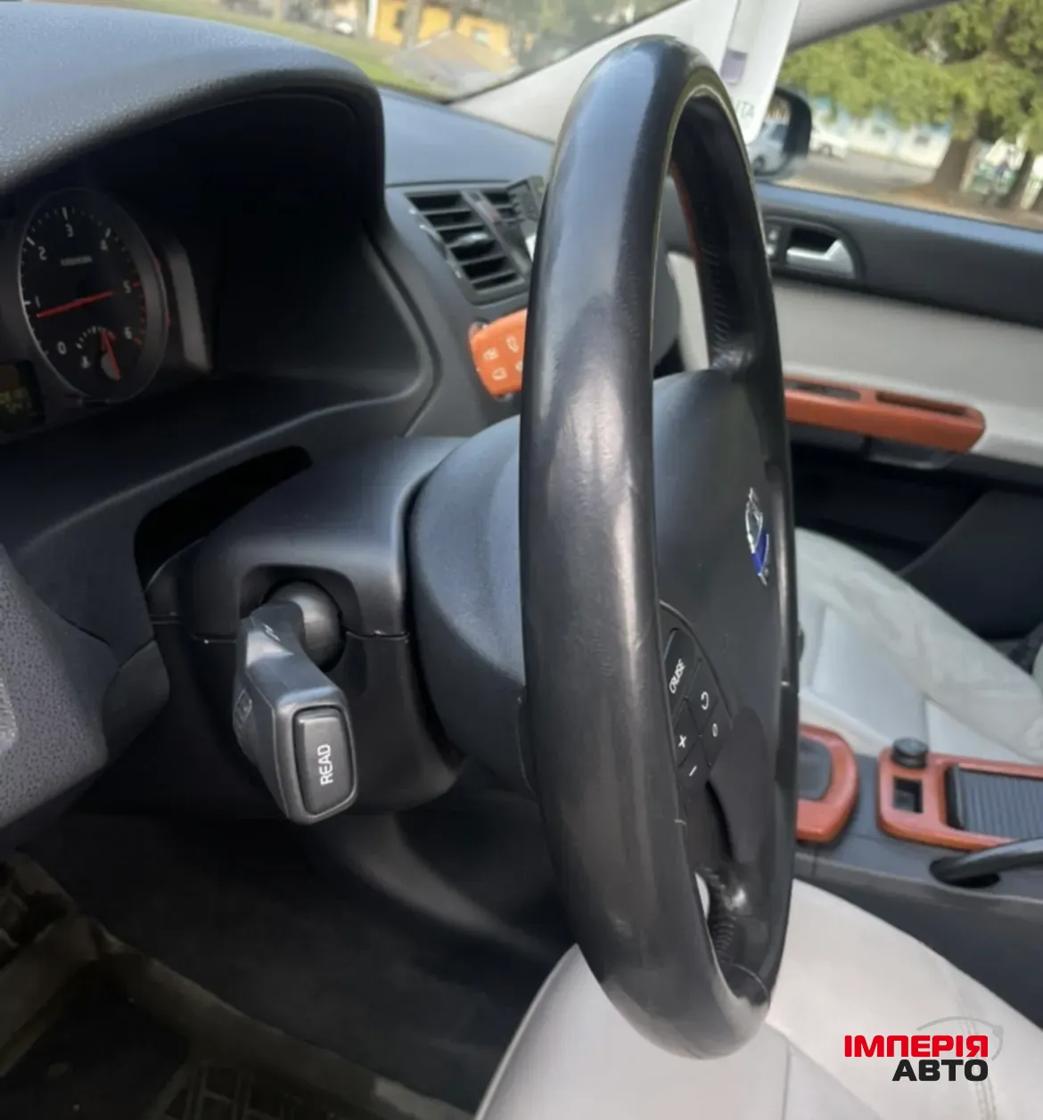 Volvo V50 - фото 28