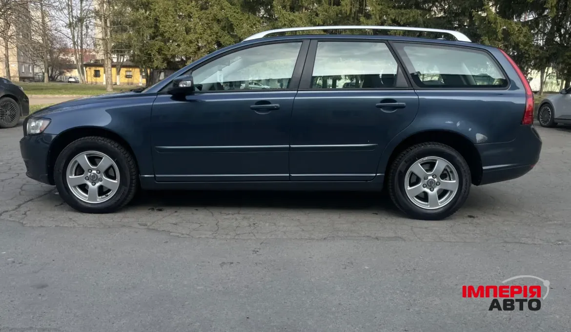 Volvo V50 - фото 42