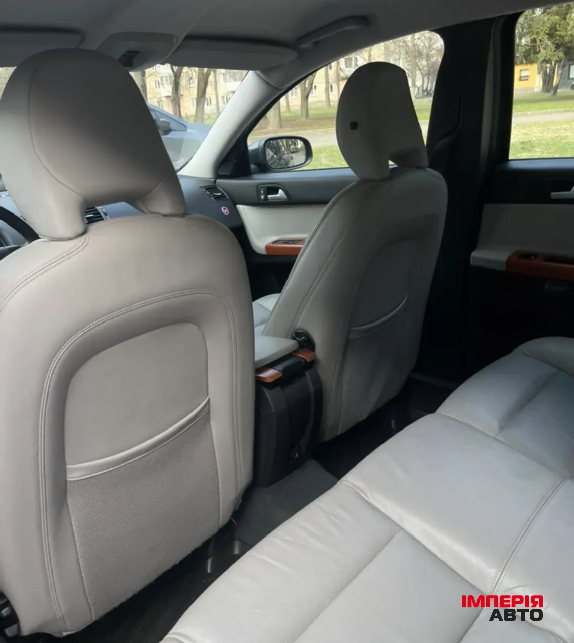 Volvo V50 - фото 20