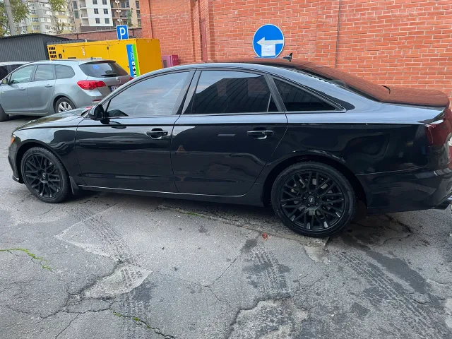 Audi A6 - фото 3