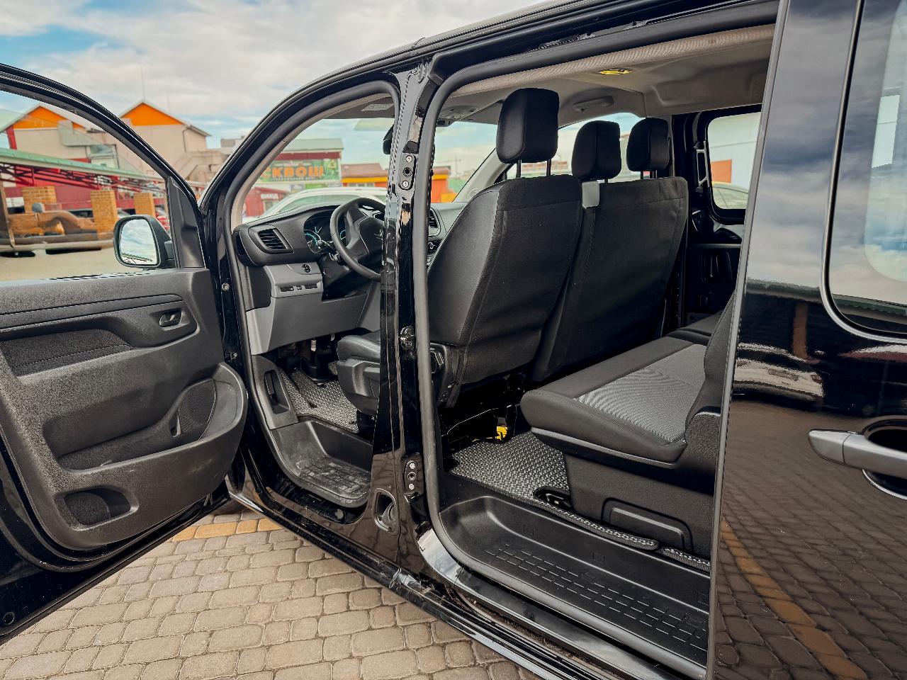Citroen SpaceTourer - фото 10