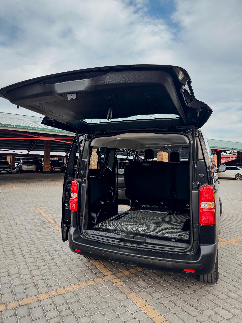 Citroen SpaceTourer - фото 12