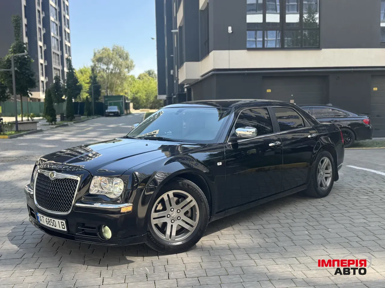 Chrysler 300C - фото 6