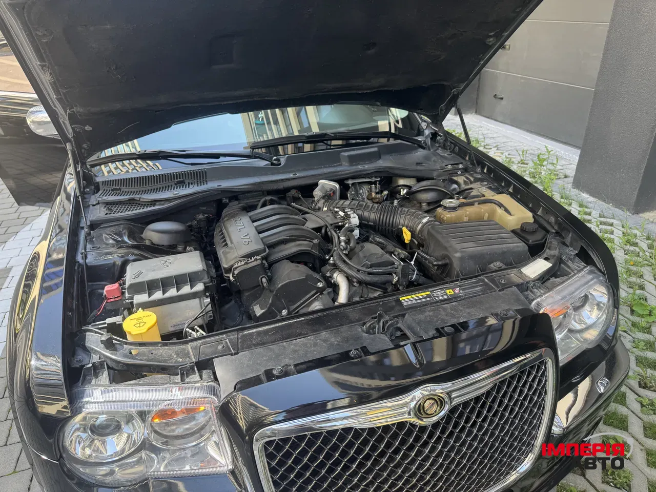 Chrysler 300C - фото 41