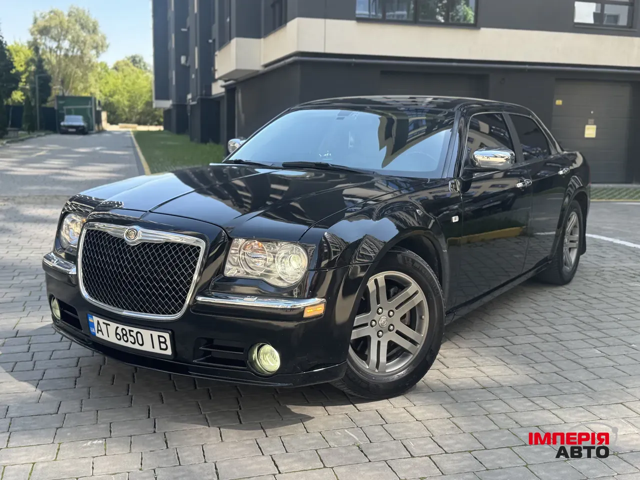 Chrysler 300C - фото 11