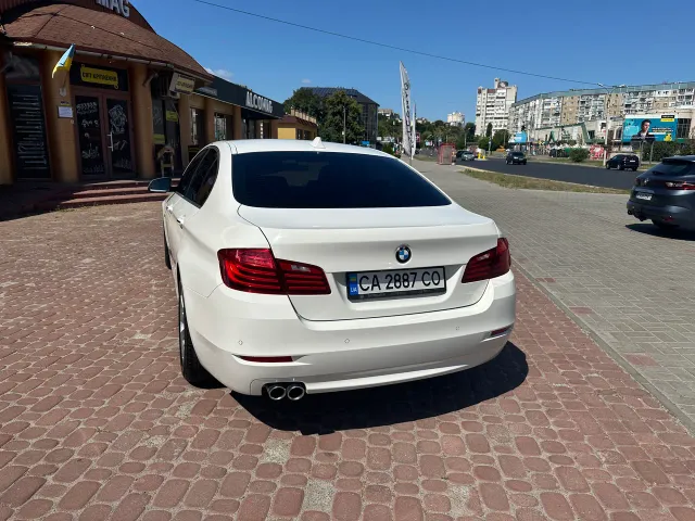 BMW 5 серії - фото 4