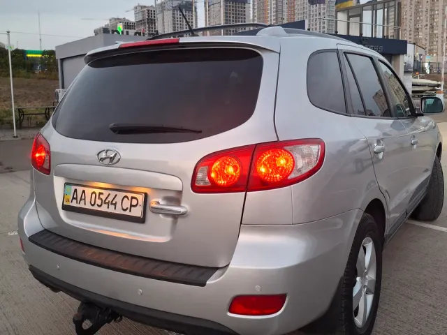 Hyundai Santa Fe - фото 5