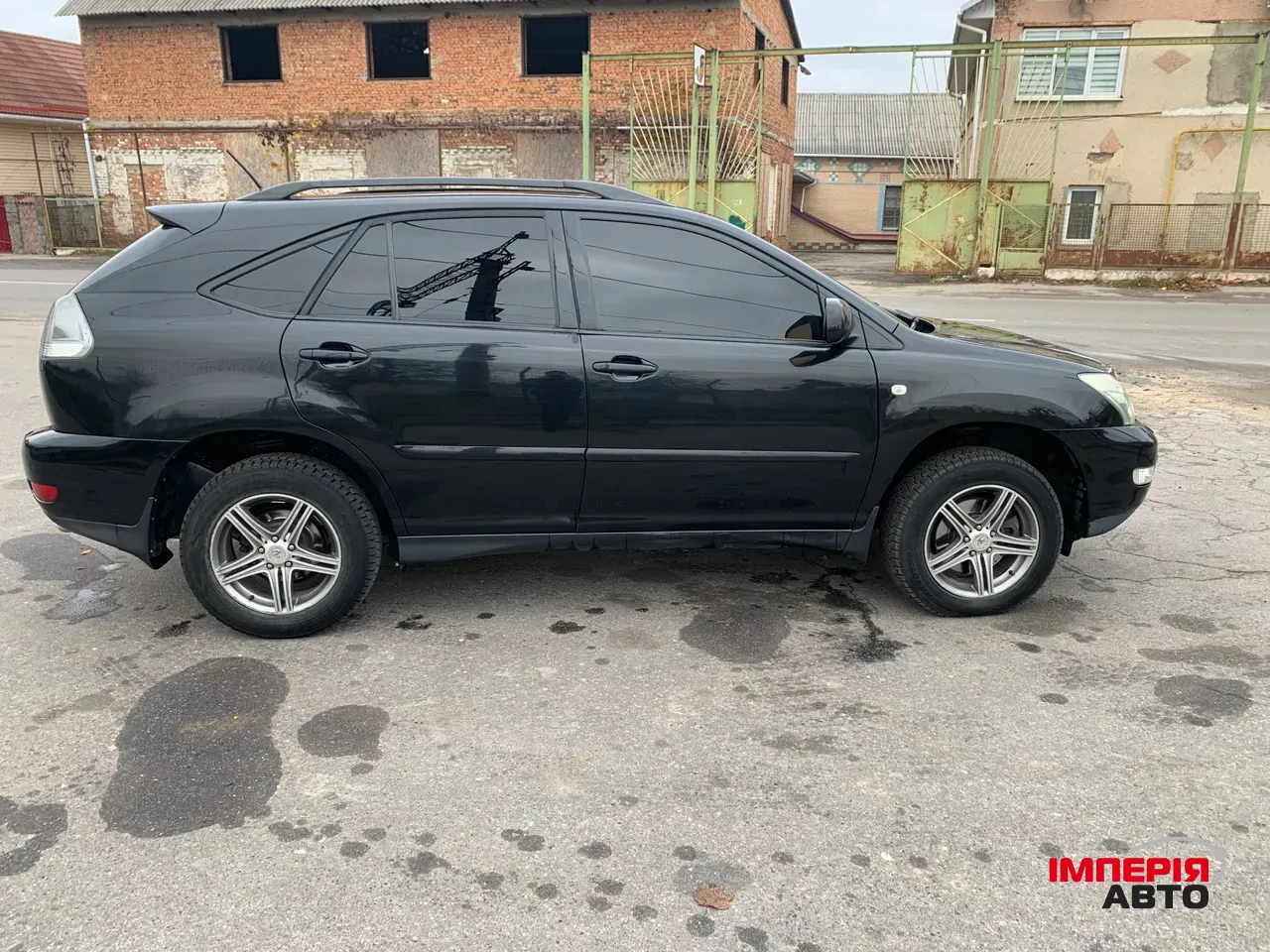 Lexus RX - фото 18