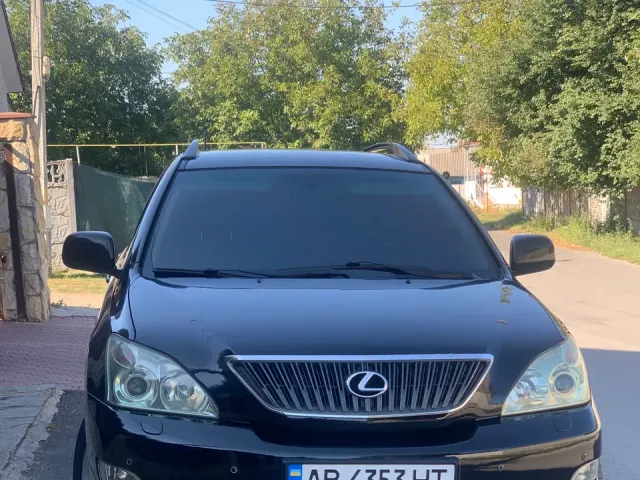 Lexus RX - фото 3
