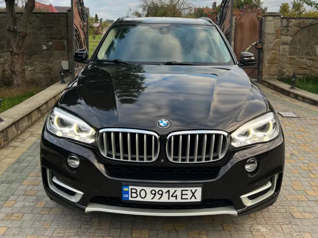 BMW X5 - фото 5
