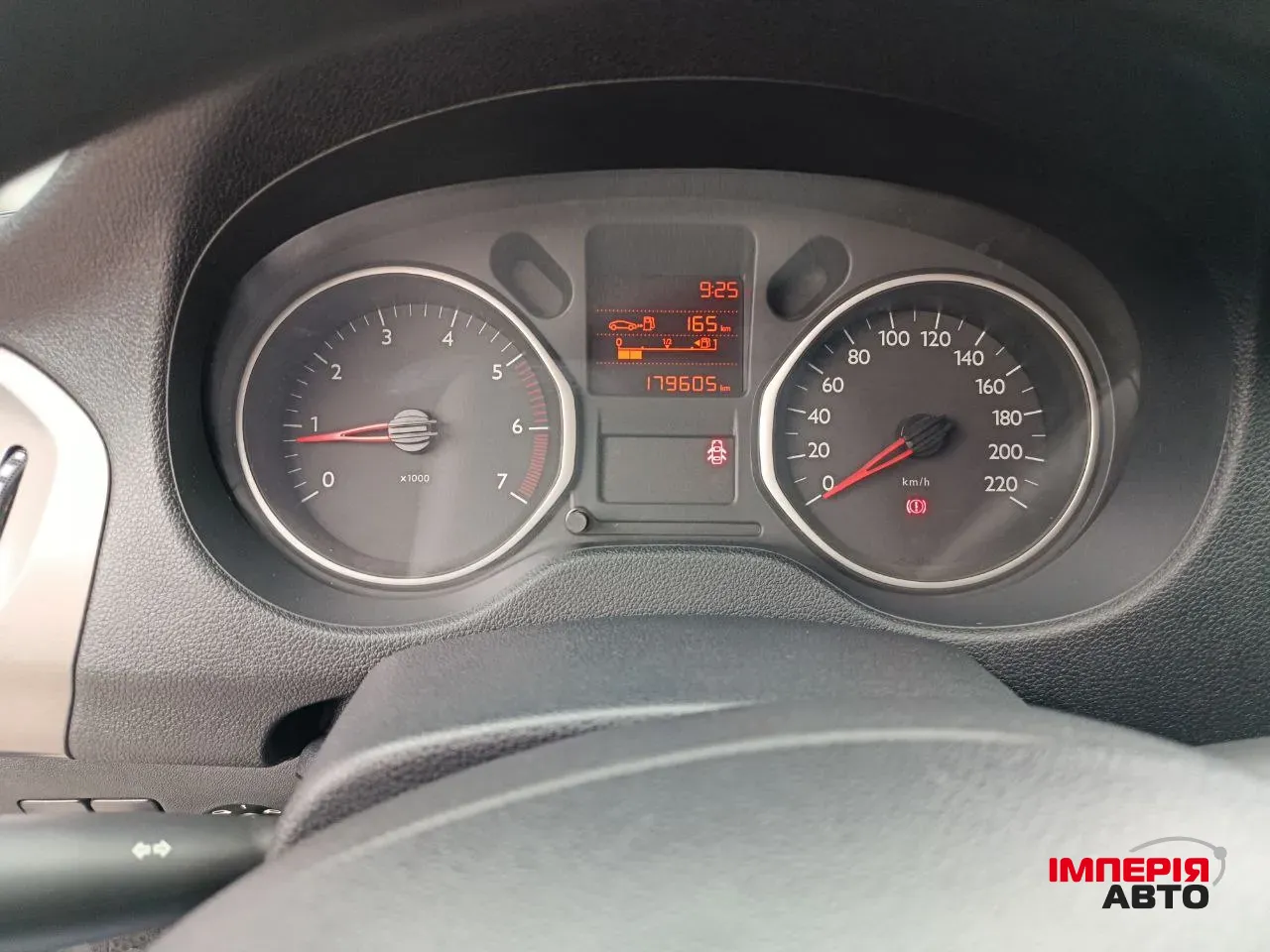 Citroen C-Elysee - фото 12