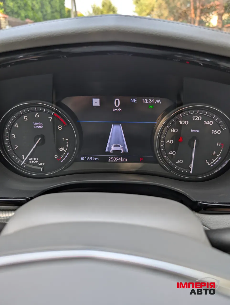 Cadillac XT5 - фото 16