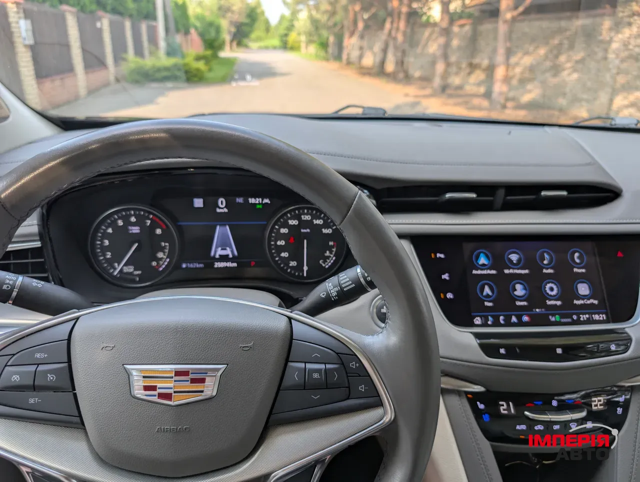 Cadillac XT5 - фото 12