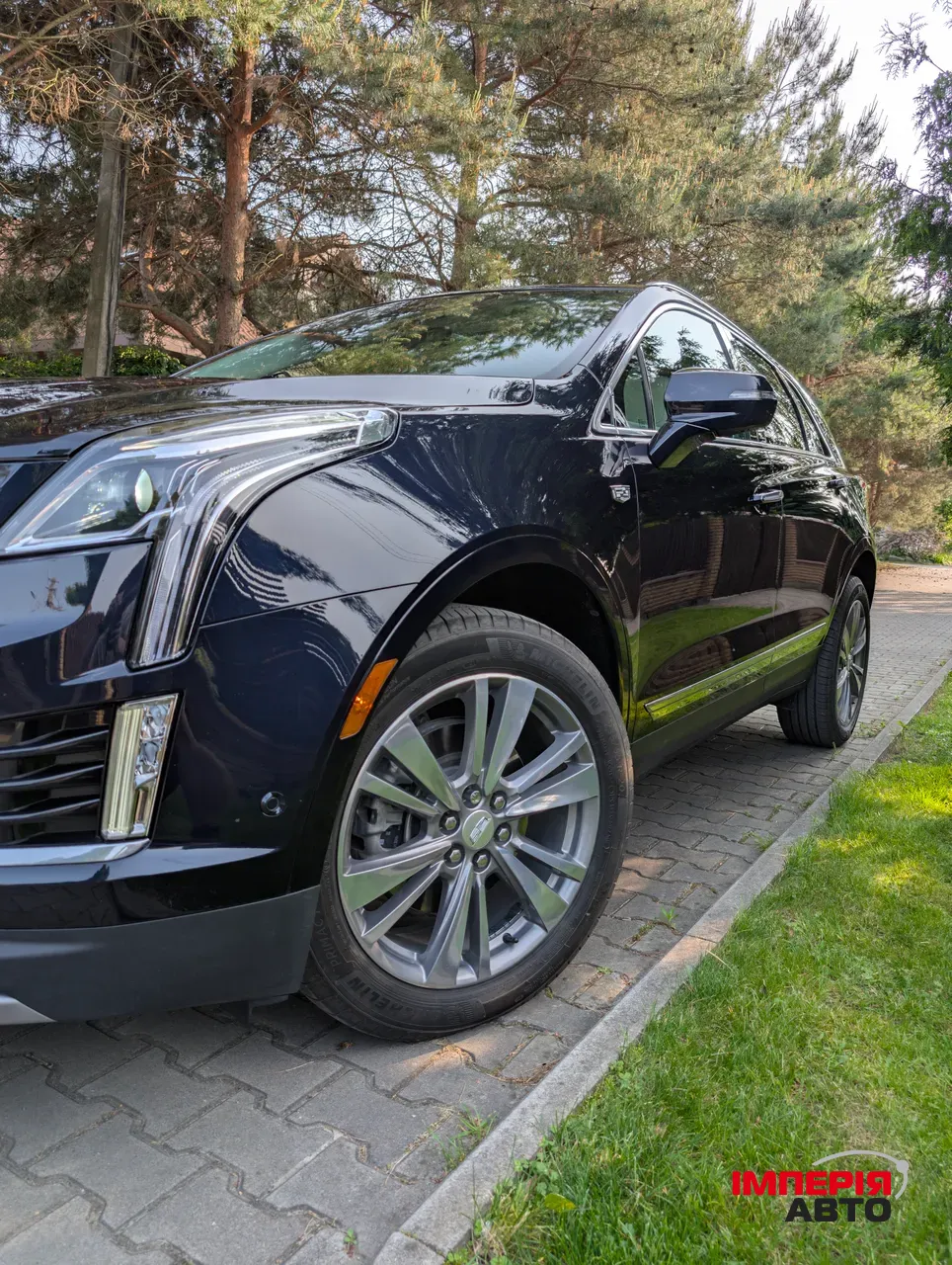 Cadillac XT5 - фото 24