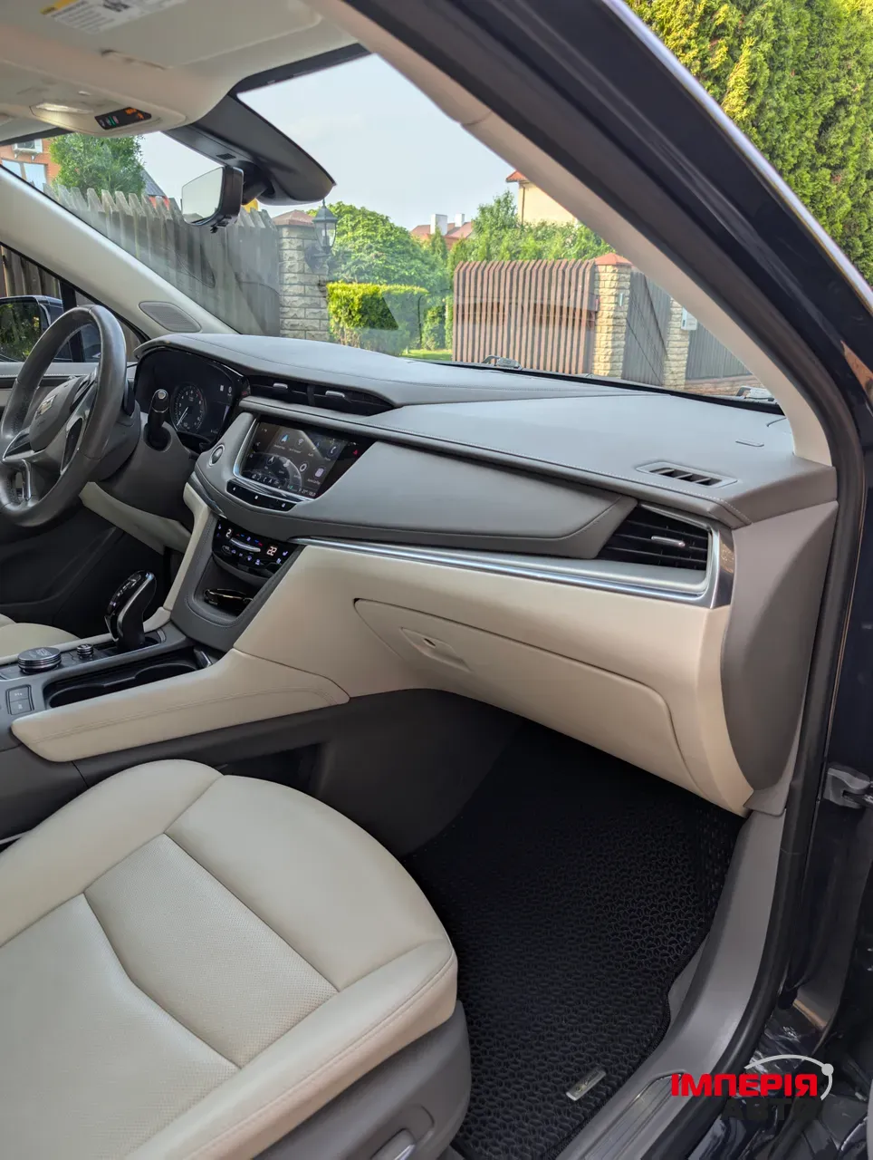 Cadillac XT5 - фото 6