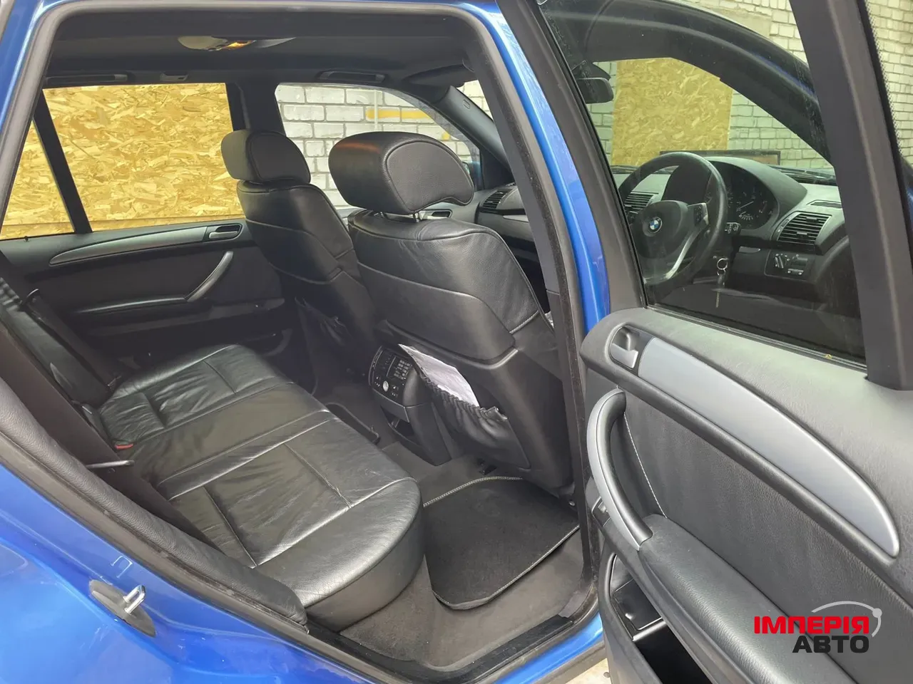 BMW X5 - фото 32