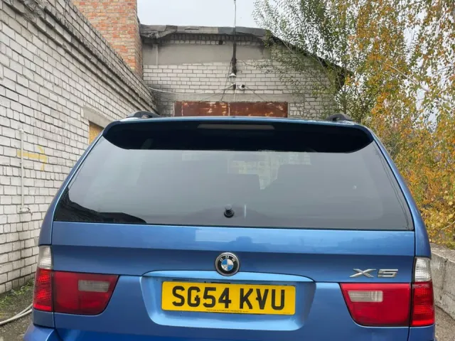 BMW X5 - фото 5