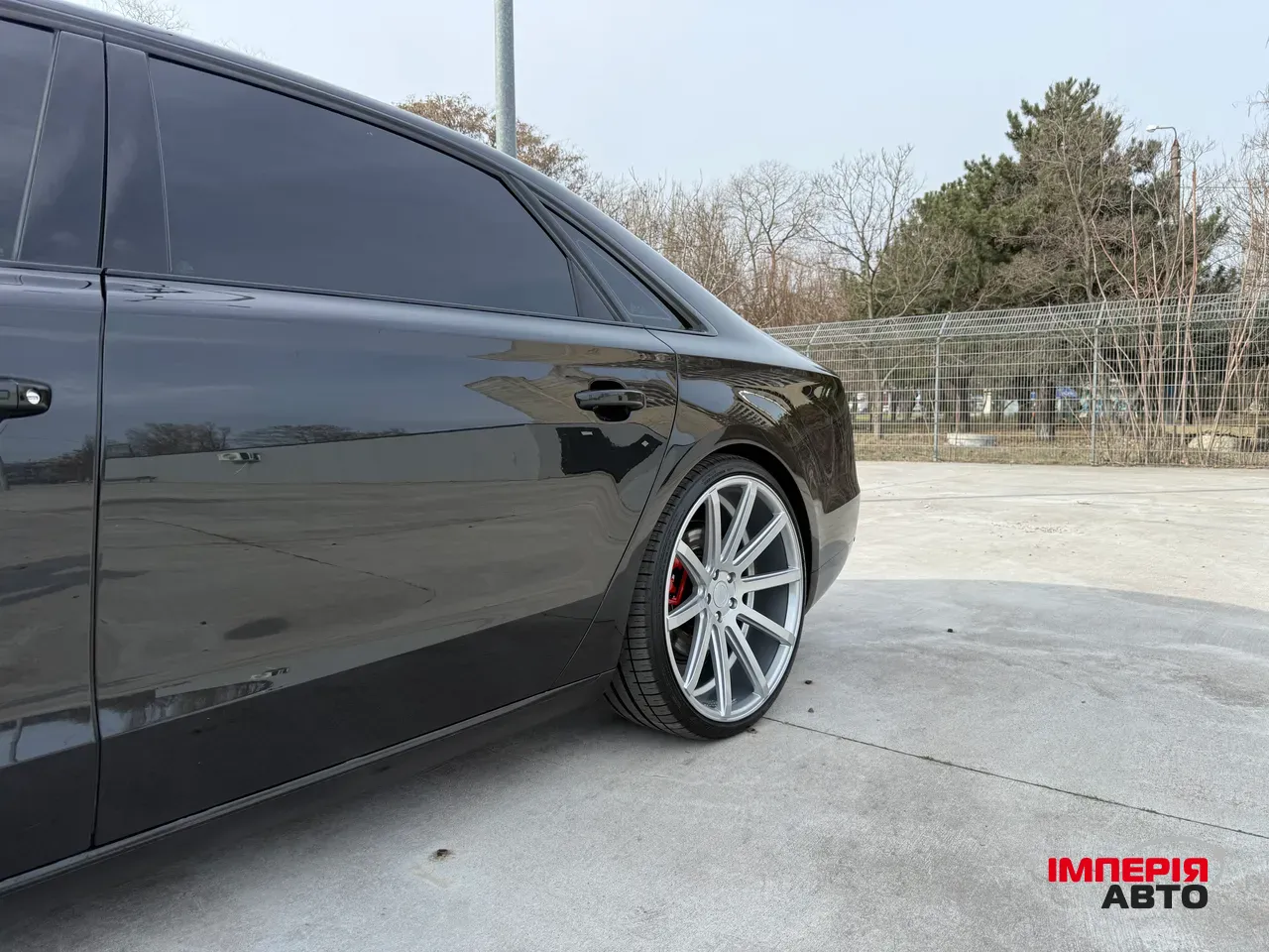 Audi A8 - фото 10