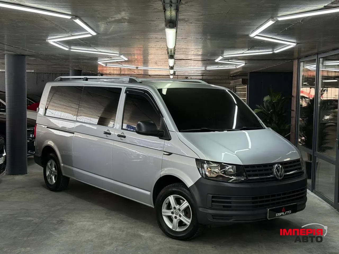 Volkswagen Transporter - фото 8