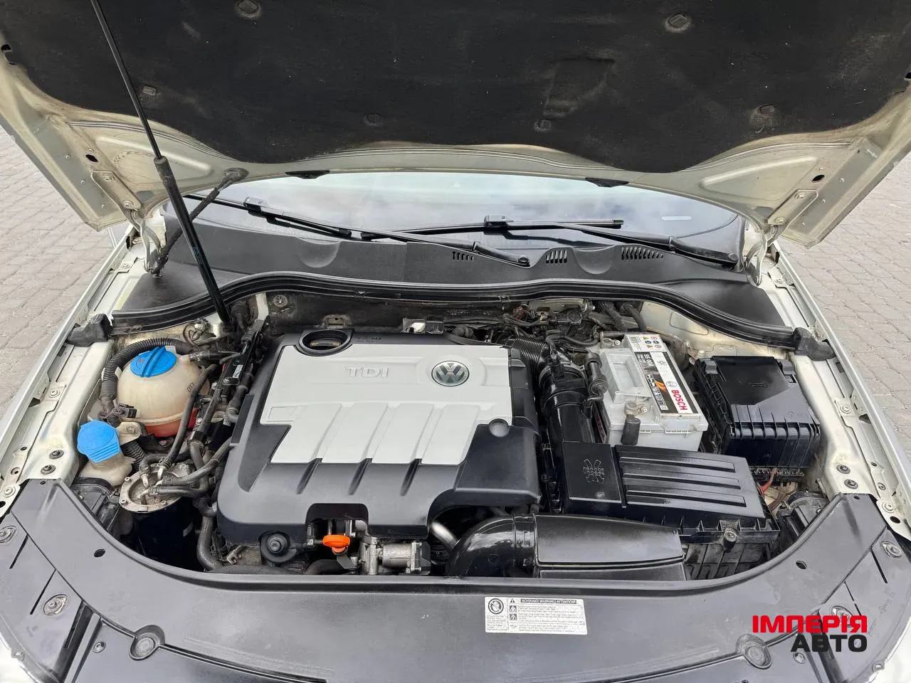 Volkswagen Passat - фото 2