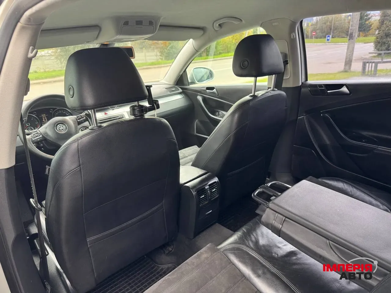 Volkswagen Passat - фото 15